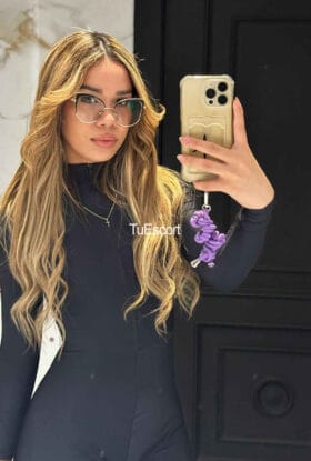 Camila sexy