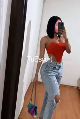 Mika Bolaños TS