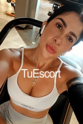 Daniela hot