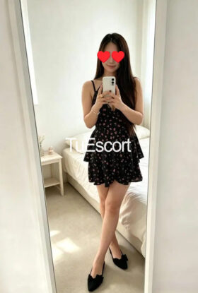 Susi nueva chica asiática en Sevilla