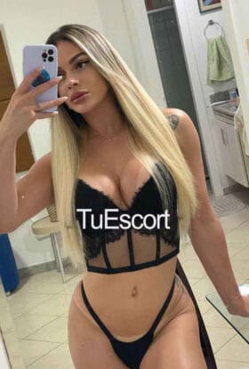 Nicole TRANS