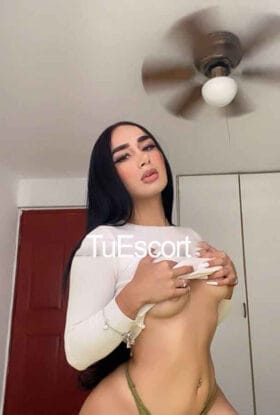 Ts Larissa