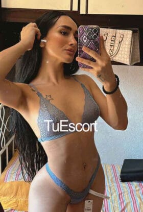 Ts Larissa