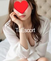 Luci y amigas nuevas chicas Asiáticas en Girona